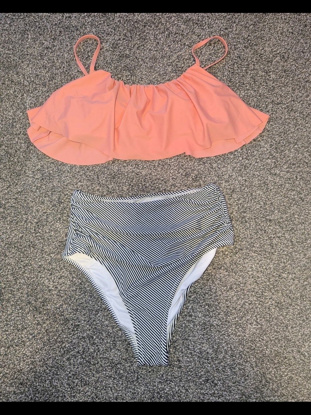 Womens Large Peach Ruffle Bikini Top with Black & White High-Waist Bottoms